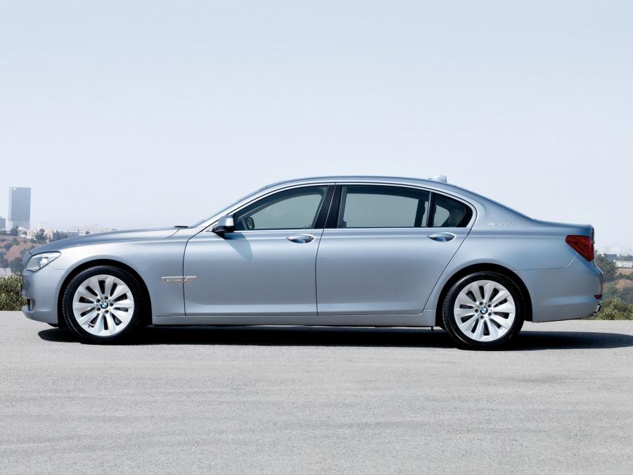  BMW ActiveHybrid 7 2009 года  (фото 35 из 41)